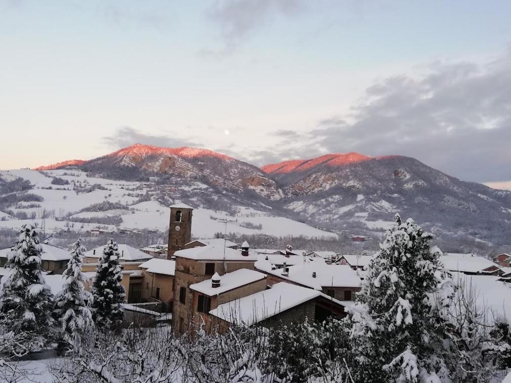 La Pomella Villa Ponte Nizza Bagian luar foto