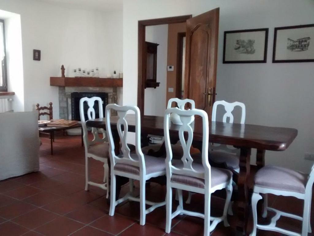 La Pomella Villa Ponte Nizza Bagian luar foto